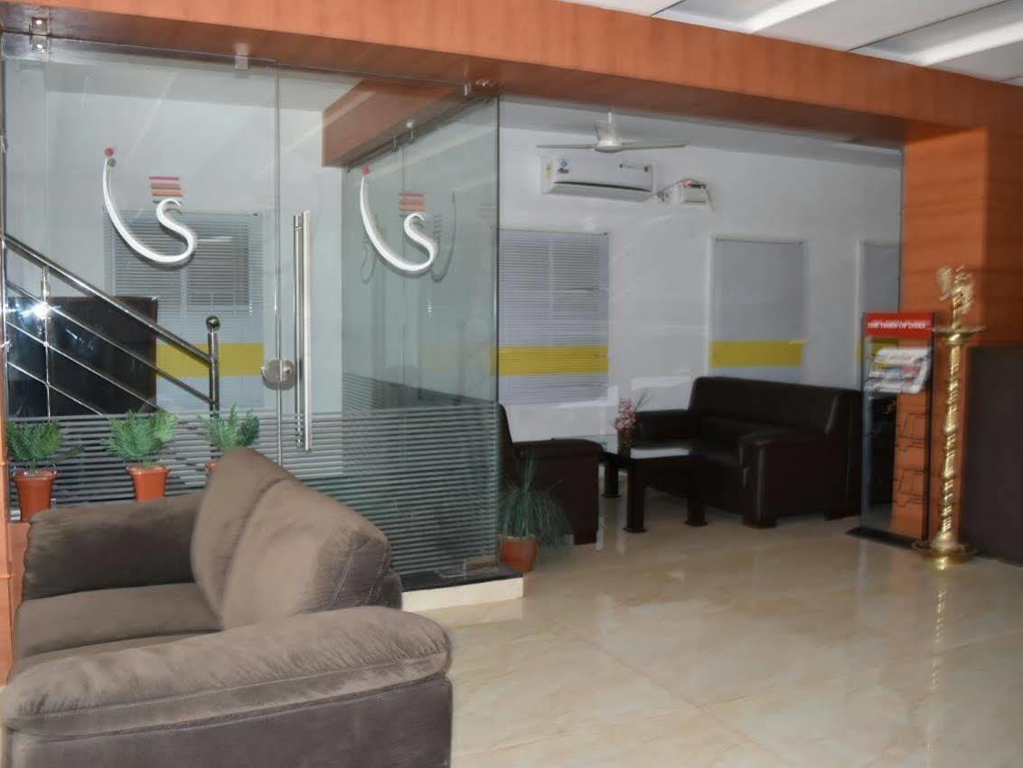 Hotel Surag Residency à Tiruchirappalli Extérieur photo