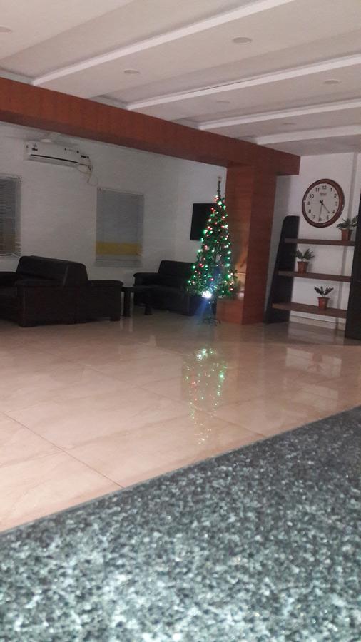 Hotel Surag Residency à Tiruchirappalli Extérieur photo